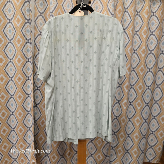 RM RICHARDS Green Diamond Pattern Button Up XL - PopRock Vintage. The cool quotes t-shirt store.
