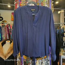  ROYAL SILK Blue 100% Silk Buttondown 10